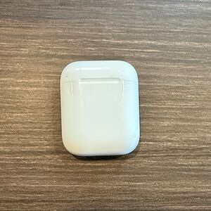 Apple White Earbud Headphones